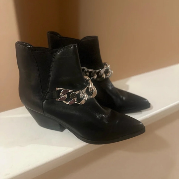 MARC FISHER LTD WOMEN'S HENLY WESTERN BOOTIE LEATHER‎ BLACK. Size 7.5 - Picture 1 of 13